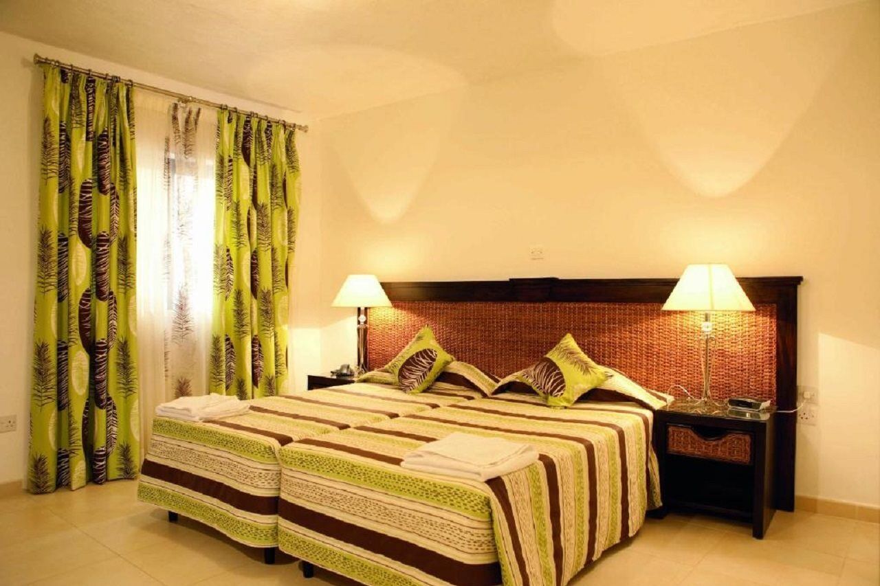 ลาบรันดา ร็อกกา เนตตูโน สวีท Hotel สลีมา ภายนอก รูปภาพ